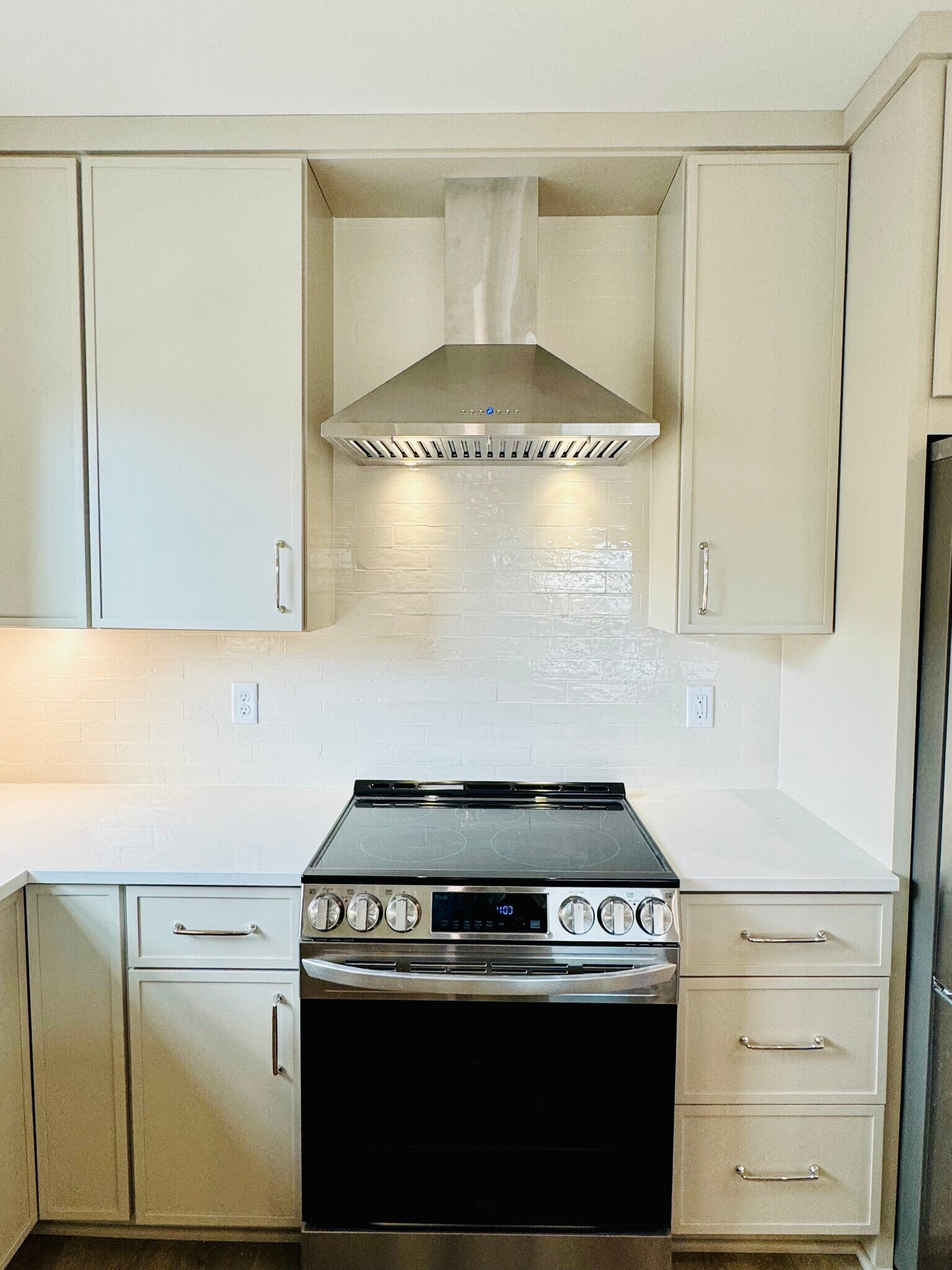 Building Photo - 117 W Wisconsin Ave