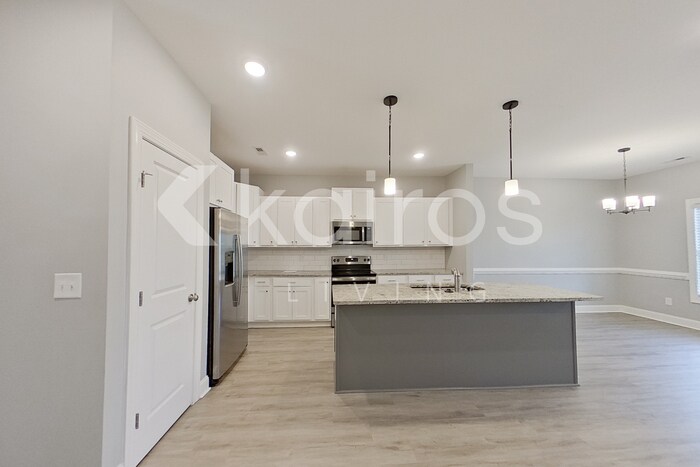 Building Photo - 3713 Oak Leaf Wy