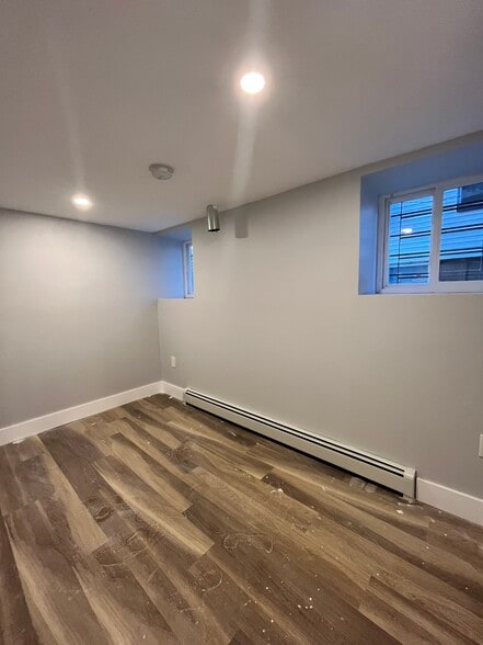 34 Clerk St Basement - 32 Clerk St