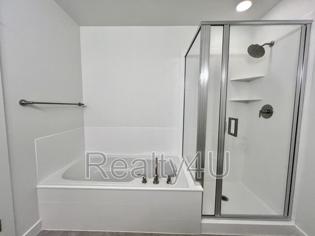 Building Photo - 3553 Hardman Way