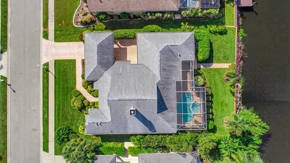 Building Photo - 4423 Shark Dr