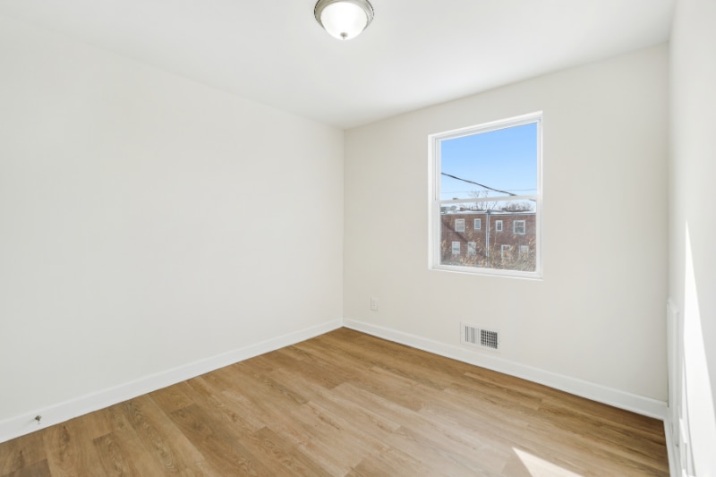 Building Photo - 4111 Ardley Ave