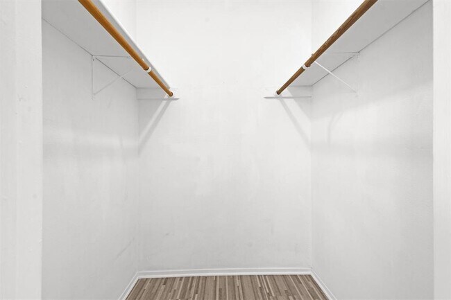 Building Photo - 6305 Emerald Forest Dr