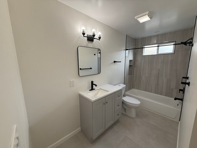 Building Photo - 4017 Alabama St