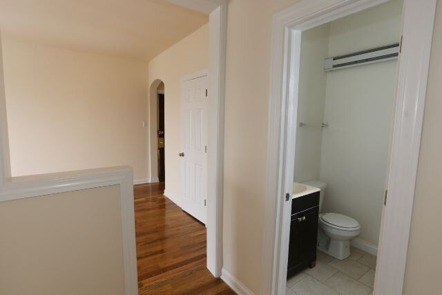 Building Photo - 4854 N Damen Ave