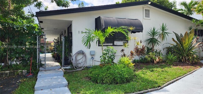 Primary Photo - 1940 NE 31st Ct