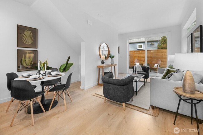 Building Photo - New Luxury Townhome in Seattle 2bed/2bath ...
