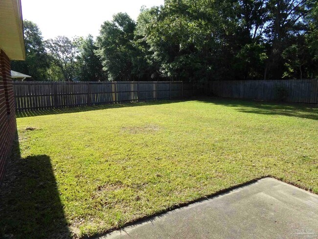 Building Photo - 8454 Ferlon Ave