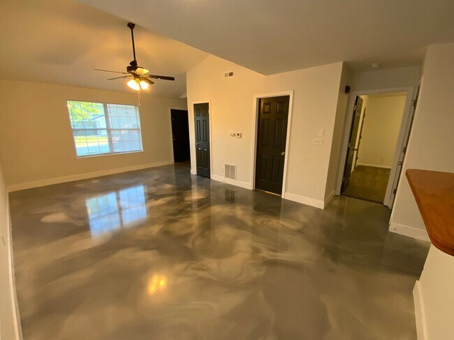 Building Photo - 3569-3571 Prescott Dr