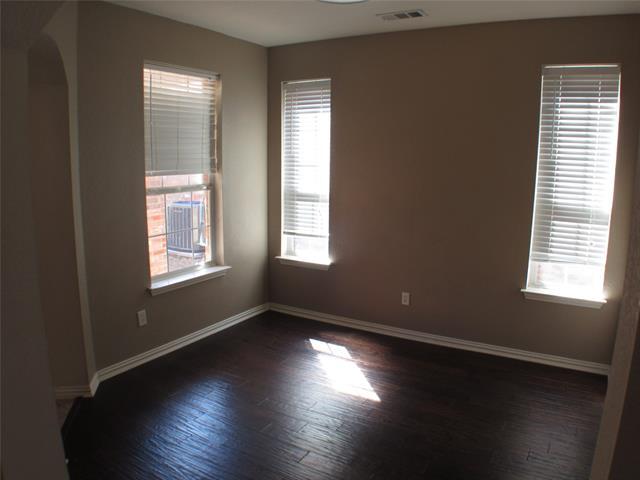 Building Photo - 2020 Webb Dr
