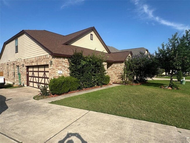 Primary Photo - 317 Springbrook Rd