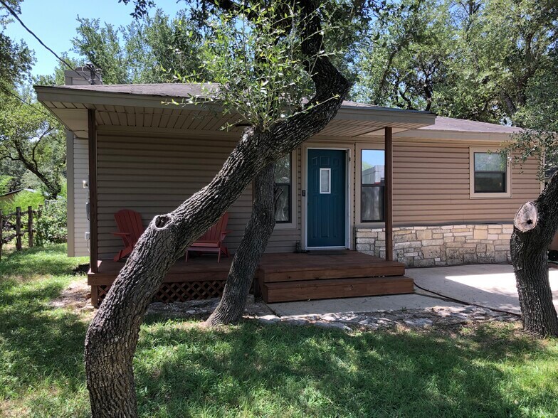 Welcome home! - 1226 Amanda Dr