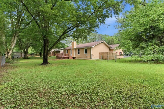 Building Photo - 416 Walton Rd