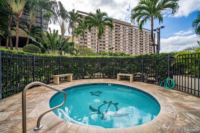 Building Photo - $2700.00 | 2bd/2ba Condominium in Century West (Salt Lake)