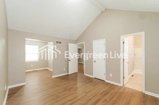 Building Photo - 7229 Marsh Ave