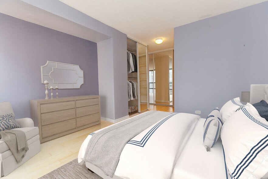 Building Photo - 230 E Ontario St