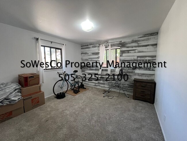Building Photo - FULLY FURNISHED 4 Bedroom 2 Bath with Breathtaking Views