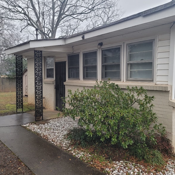 Building Photo - 3152 Corley St NW