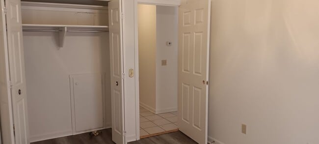 Building Photo - Christiansburg, 2 BR / 1 BA, Available Now