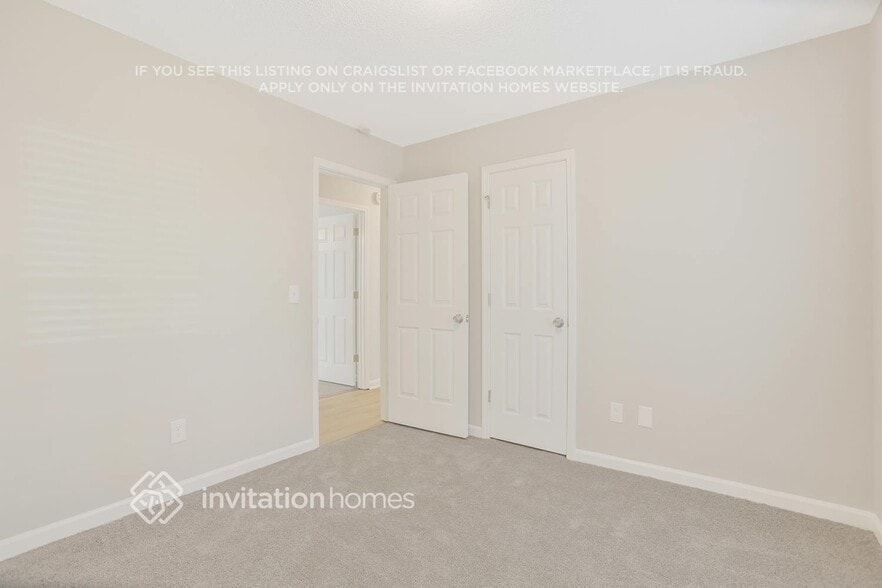 Building Photo - 387 Tuscany Trce