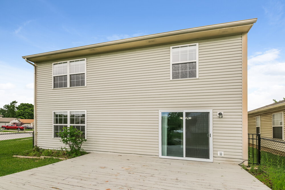 Building Photo - 649 Meadows Edge Ln