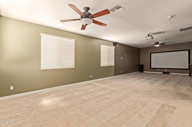 Building Photo - 3144 E Lynx Way