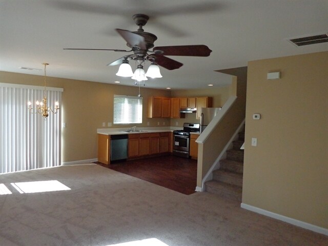 Building Photo - 132 Nacoochee Way