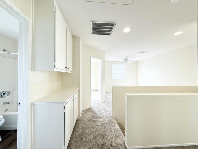 Building Photo - Single Family Home in Mission San Luis Rey!