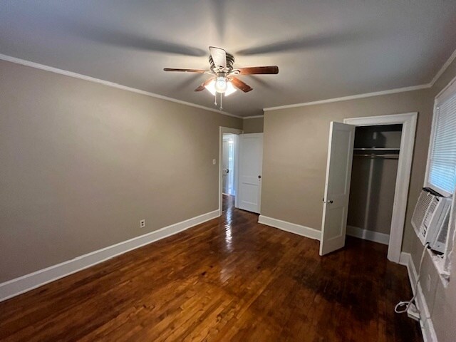 Building Photo - 520 Villa Esta Cir