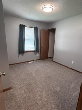 Building Photo - 227 E Colleen Dr