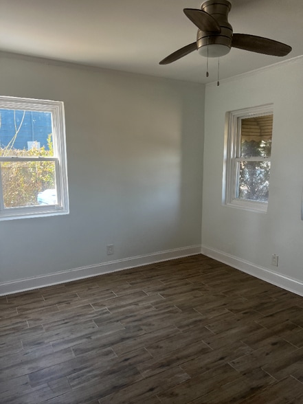 Building Photo - 280 Upshaw St SW