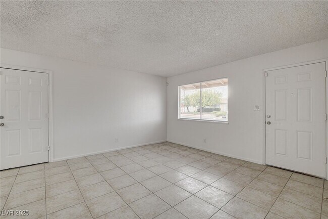 Building Photo - 6453 Bannock Way