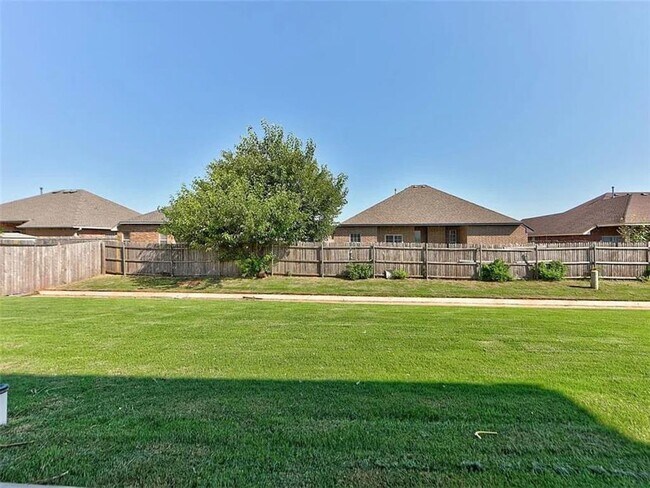 Building Photo - 1935 W Flintlock Wy