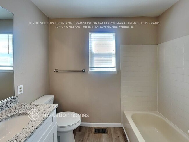 Building Photo - 10625 Hyacinth Ct