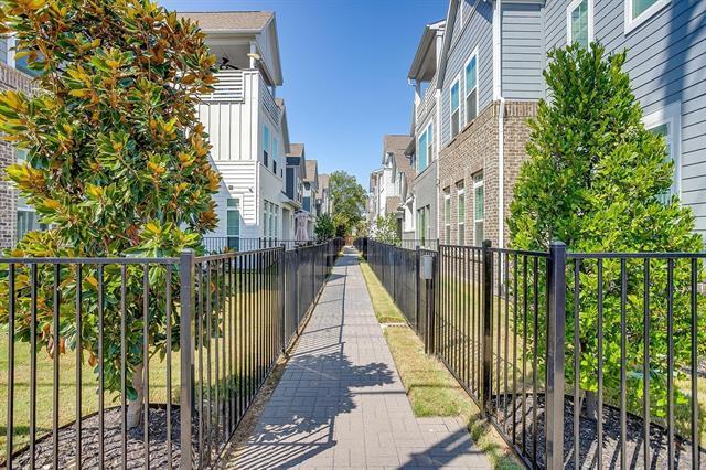 Building Photo - 4913 Hidden Grove Dr