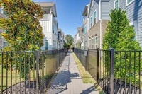 Building Photo - 4913 Hidden Grove Dr