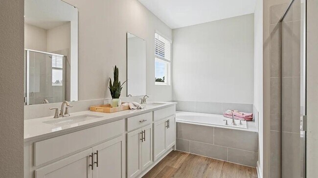 Building Photo - 7867 Poplin St