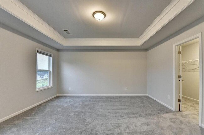 Building Photo - 3230 Westgate Park Dr