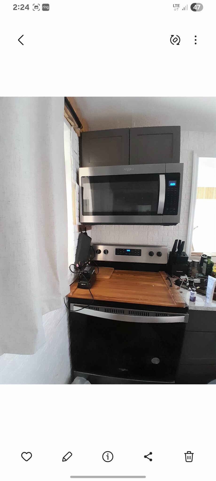 New Mic/Stove - 3735 Rilma Ave