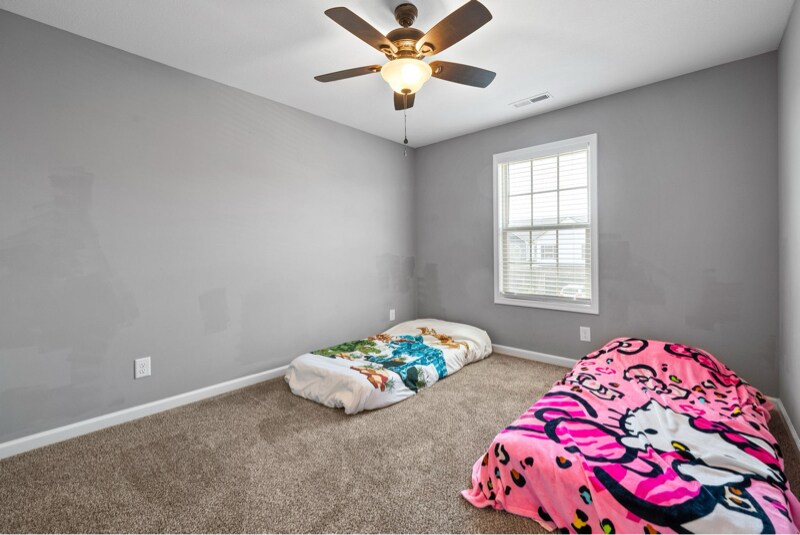 Building Photo - 1613 Kestrel Dr
