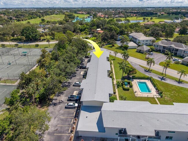 Building Photo - 8301 Bardmoor Blvd