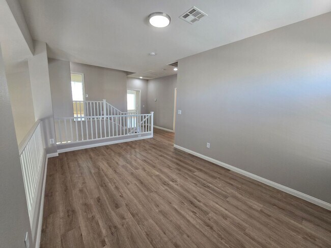 Building Photo - Rhodes Ranch 2 Story Rental