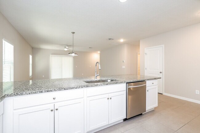 Building Photo - 830 Hazel Grove Ct