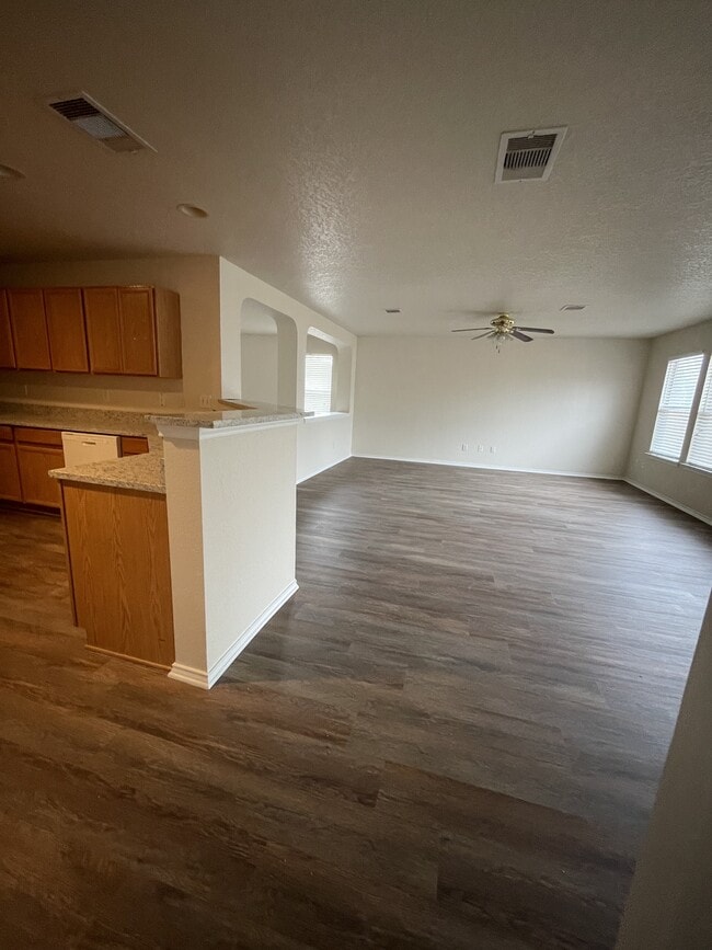 Building Photo - 7530 Drake Canyon