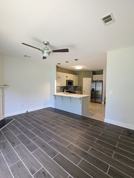 Building Photo - 3369 Hidden Cove Cir NW