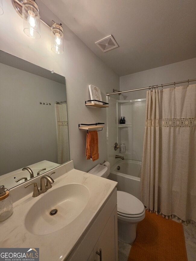 Building Photo - 207 Randall Dr