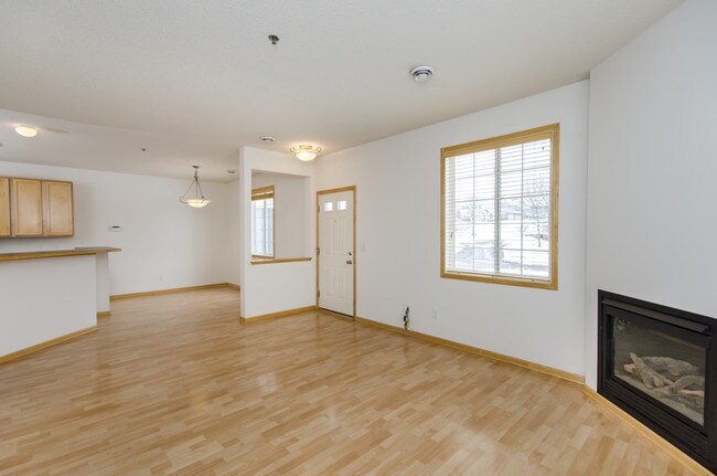 Building Photo - 6221 30th Ave NW