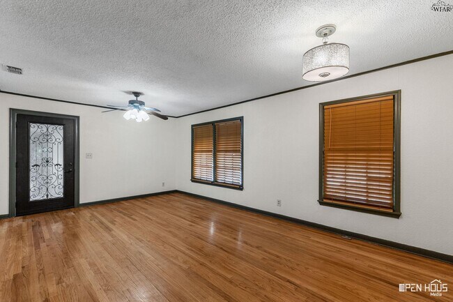 Building Photo - 4337 Faith Rd