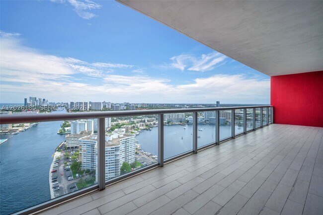 Building Photo - 2602 E HALLADALE T3105