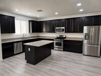 Building Photo - 7718 Jasmine Falls Dr
